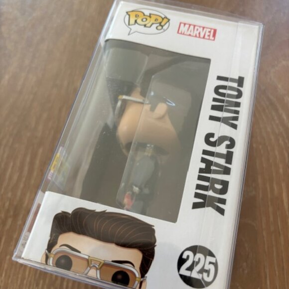 Tony Stark - Spider-man Pop! by Funko - Picture 5 of 6